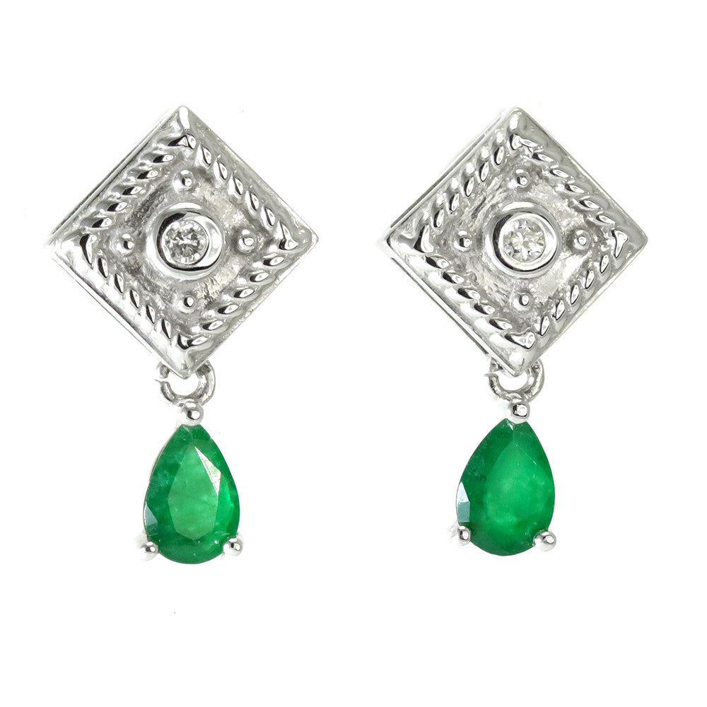 14k white gold emerald and diamond studs earrings