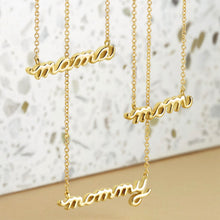 14K White Gold Petite Mom Script 18