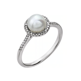 Sterling Silver Freshwater Pearl & Diamond Ring