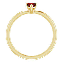 14K Yellow Gold Natural Mozambique Garnet Heart Ring